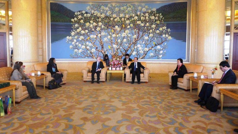 鹿心社率江西省代表团会见巴基斯坦驻华大使马苏德•哈立德.jpg