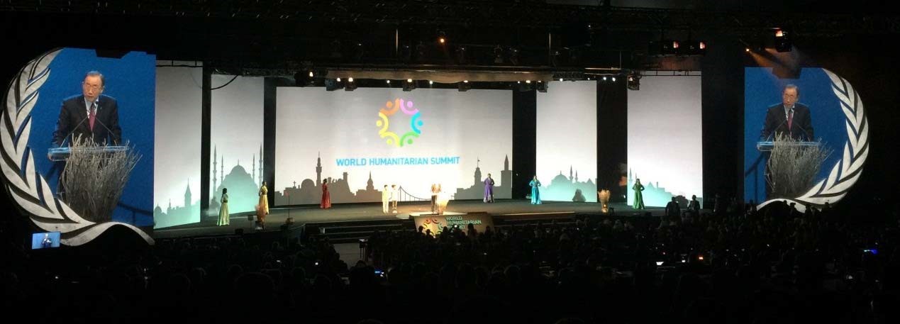 联合国秘书长潘基文在世界人道主义峰会开幕式上致辞。蓝迪国际智库参加开幕式。.jpg